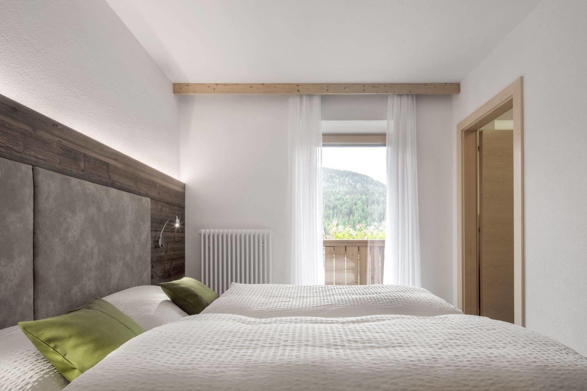Ciasa De Lenz Hotel San Cassiano  Ngoại thất bức ảnh